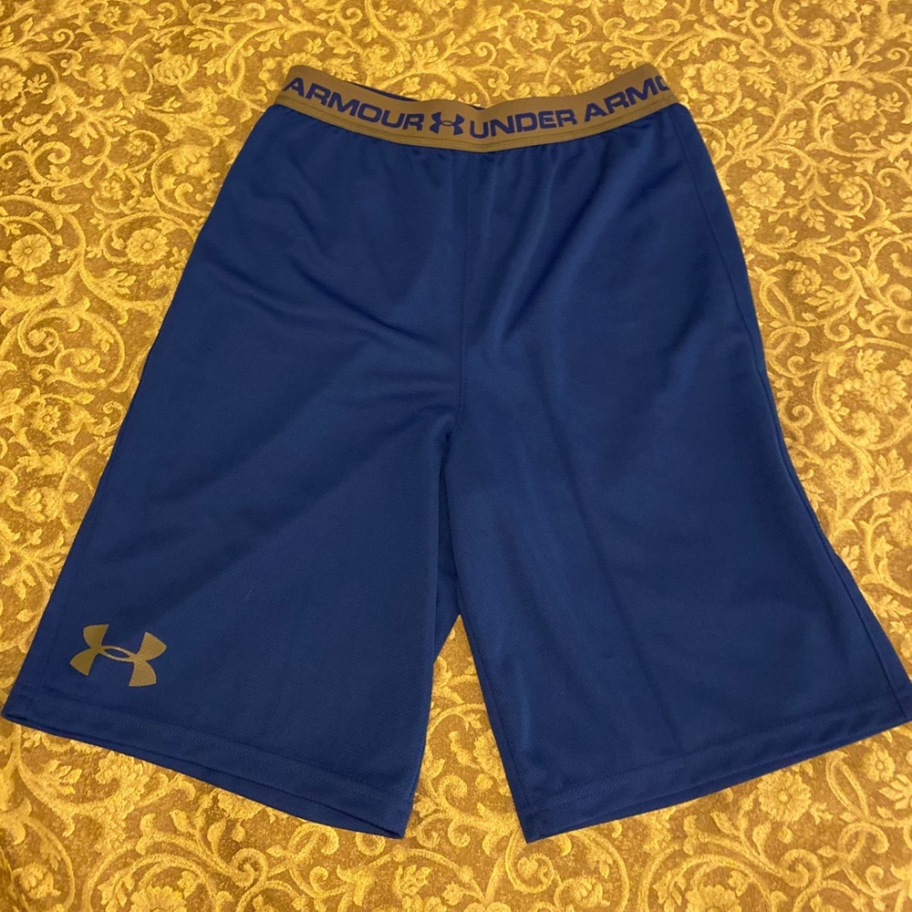 NWOT Under Armour Boys Athletic Shorts